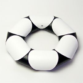 ネフ社 Naef エリプソ 白黒