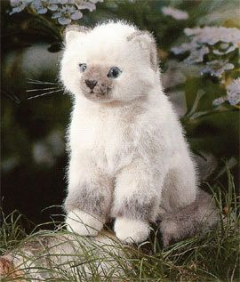 ケーセン Koesen ぬいぐるみ 猫（小）バーマン 座り