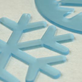 【xmas限定販売】 キーナー Kiener オーナメント ディスクスノー 青