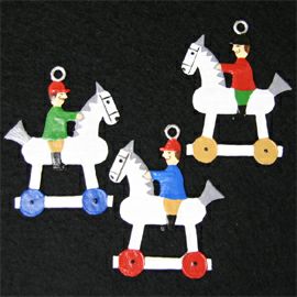 【xmas限定販売】 バベットシュバイツァー Babette Schweizer 錫のオーナメント 木馬にのる人 白