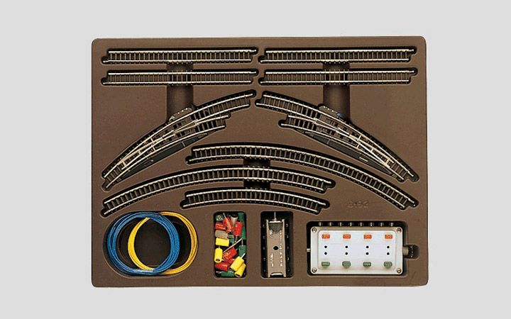 maerklin/メルクリン 8192 Zゲージ拡張セットT1 複線 電動ポイント付