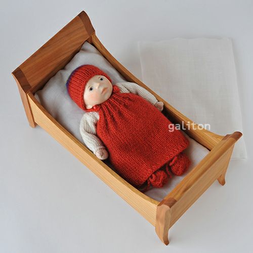 Elisabeth Pongratz ポングラッツベッド(小) ビーダーマイヤー調