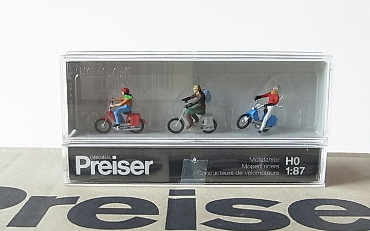 Preiser/プライザー 10125 HO 1/87 モペットライダー
