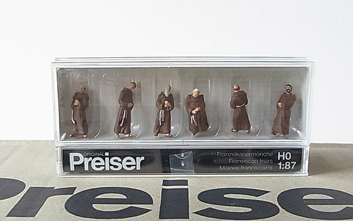 Preiser/プライザー 10198 HO 1/87 フランシスコ会修道士