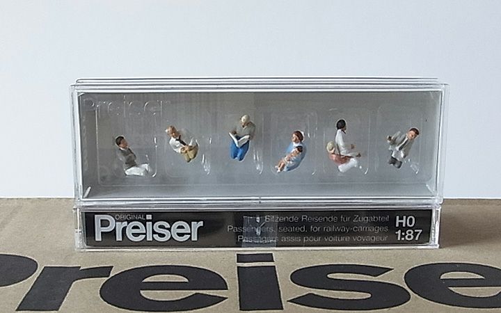 Preiser/プライザー 10298 HO 1/87 列車の乗客