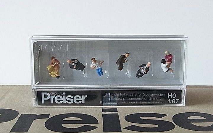 Preiser/プライザー 10391 HO 1/87 食堂車の乗客
