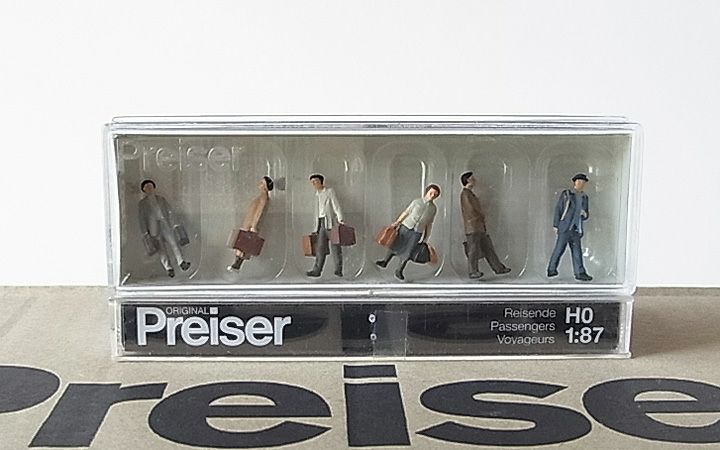 Preiser/プライザー 10408 HO 1/87 乗客