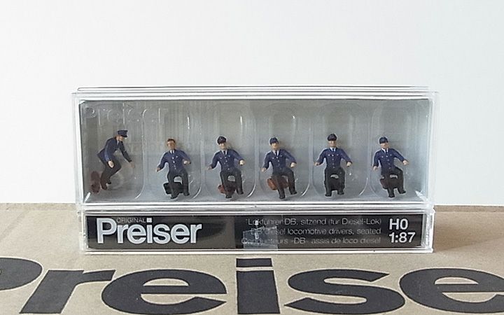 Preiser/プライザー 10557 HO 1/87 ディーゼル機関車の運転士 DB