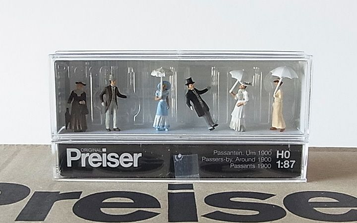 Preiser/プライザー 12139 HO 1/87 1900年頃の通行人