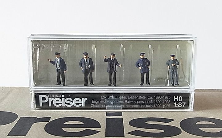 Preiser/プライザー 12191 HO 1/87 1900年頃の機関士 火夫 保線作業員