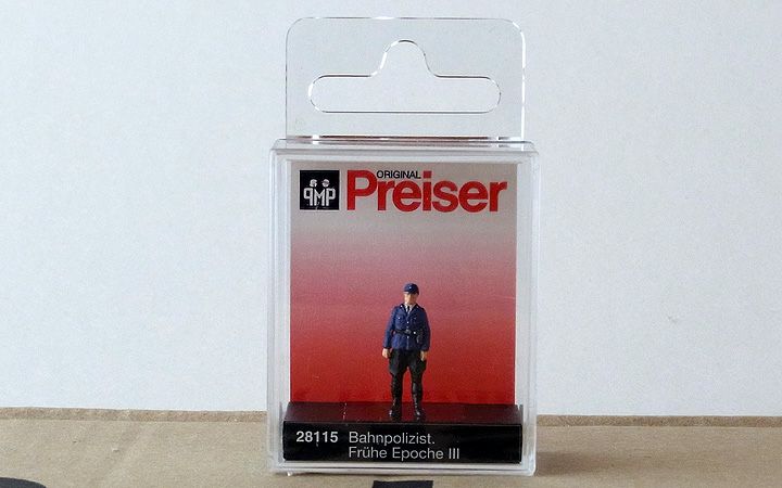 Preiser/プライザー 28115 HO 1/87 ドイツ鉄道警察官