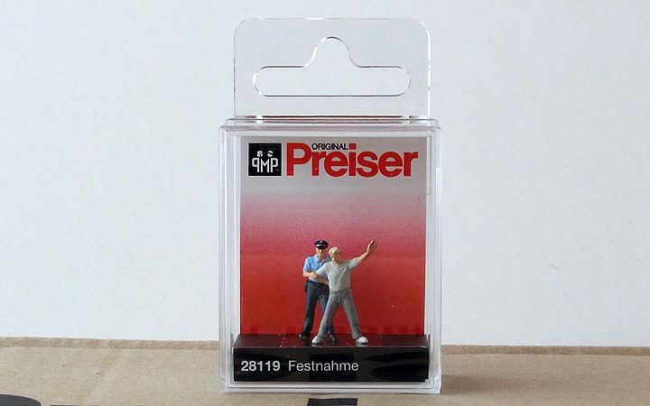 Preiser/プライザー 28119 HO 1/87 逮捕