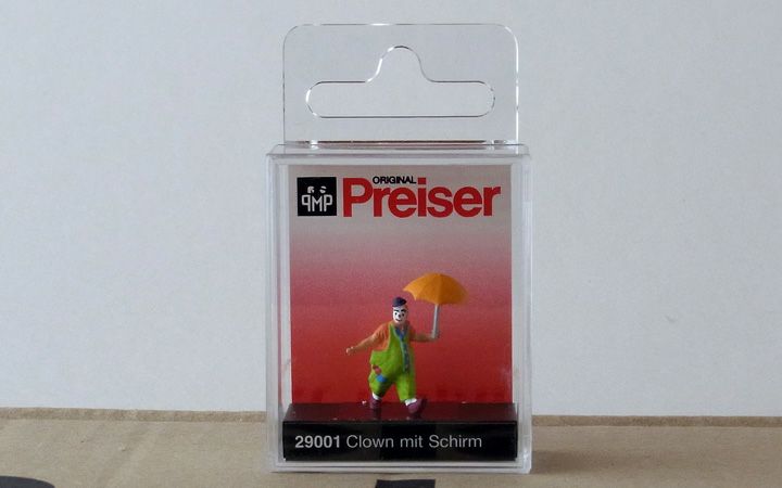 Preiser/プライザー 29001 HO 1/87 傘を差す道化師