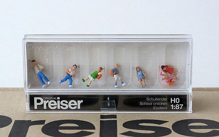 Preiser/プライザー 10181 HO 1/87 小学生