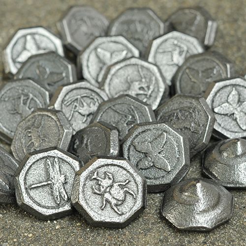 日三鋳造所 ベーゴマ 新角六（しんかくろく）昆虫シリーズ