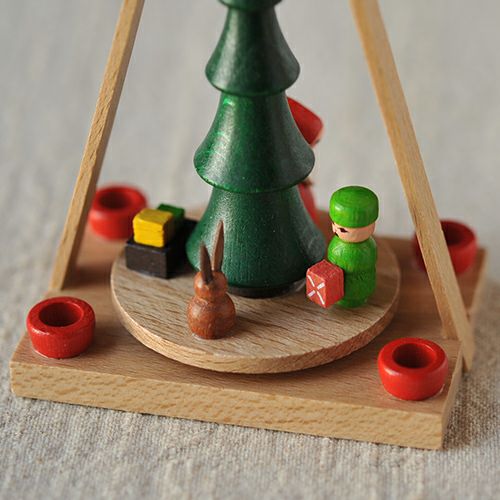 【xmas限定販売】 ミニピラミッド サンタ 074020