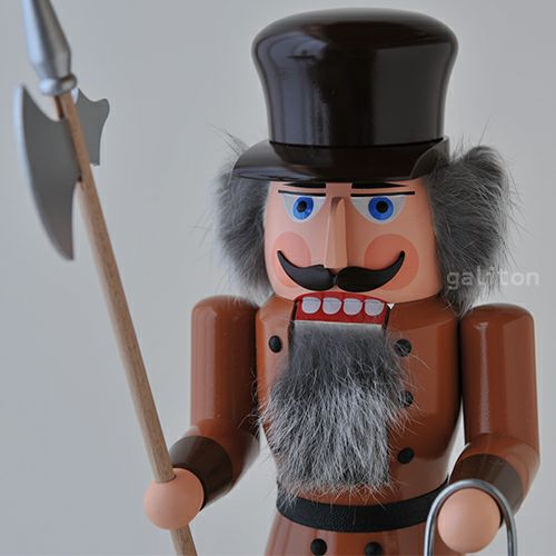 くるみ割り人形 ザイフェナーフォルクスクンスト Seiffener Volkskunst 夜警 11233