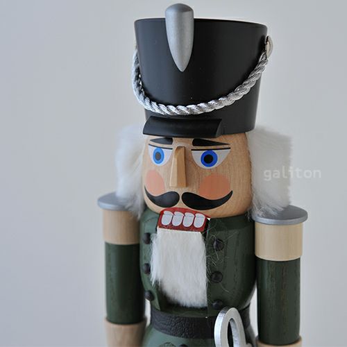 くるみ割り人形 ザイフェナーフォルクスクンスト Seiffener Volkskunst 軽騎兵(小) 緑/ナチュラル 113124