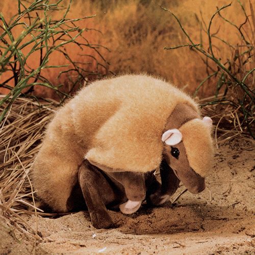 ケーセン Koesen ぬいぐるみ アルマジロ