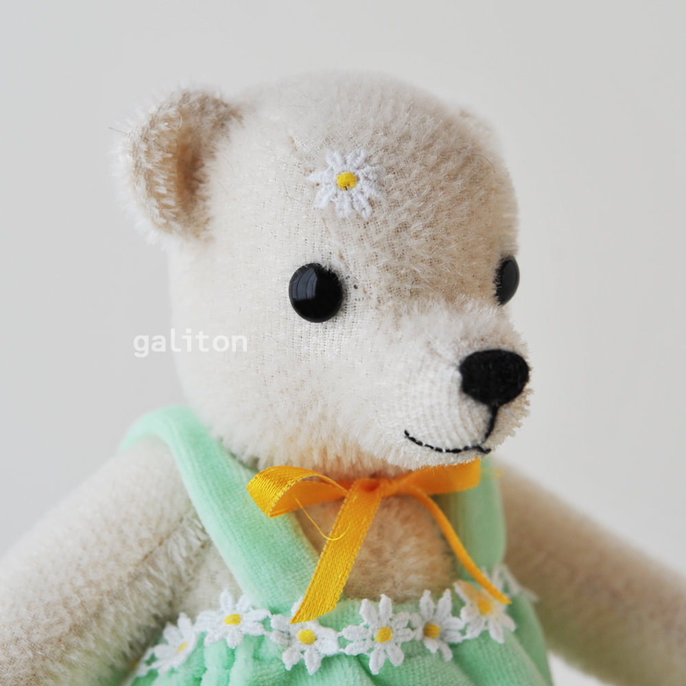 ケーセン Koesen ぬいぐるみ 限定版フラワーベア ANUSCHKA