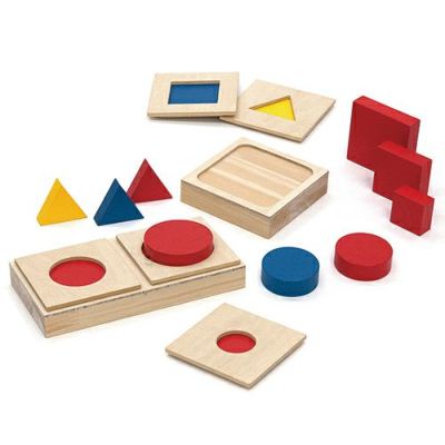 童具館 | 木のおもちゃ がりとん