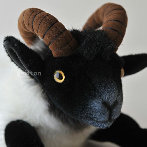 ケーセン Koesen ぬいぐるみ ねそべり角の羊（ハイドシュヌッケ） Heidschnucke, liegend