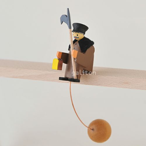 ヴォルフガングヴェルナー Wolfgang Werner やじろべえ 夜番