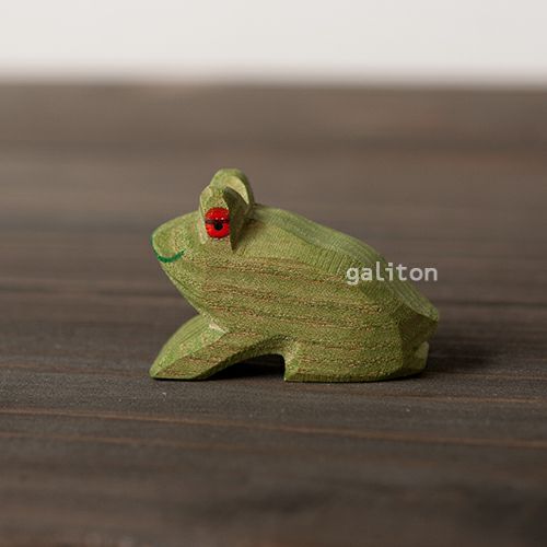 オストハイマー Ostheimer かえる 座り