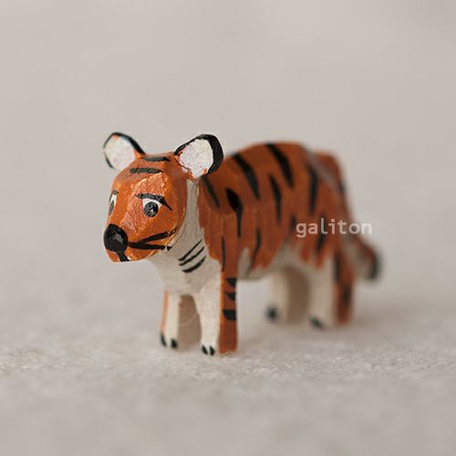 クリスティアンヴェルナー Christian Werner とらの子（小）