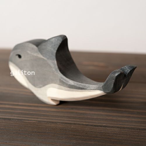 オストハイマー Ostheimer くじら