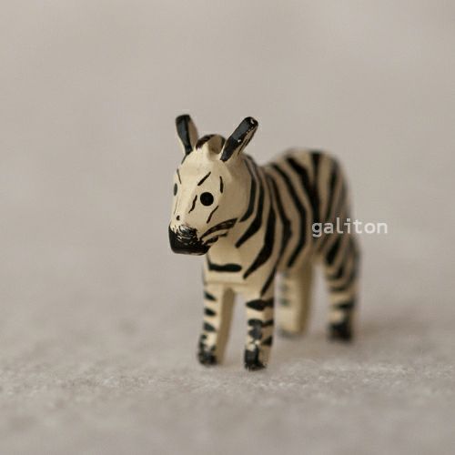 クリスティアンヴェルナー Christian Werner しまうまの子（小）