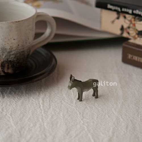 クリスティアンヴェルナー Christian Werner ろば（小）