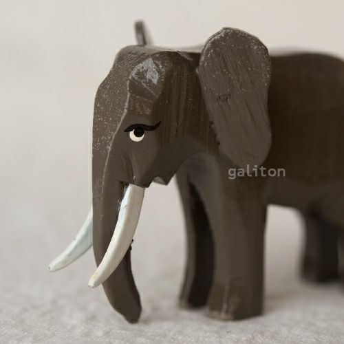 クリスティアンヴェルナー Christian Werner ぞう オス（小）