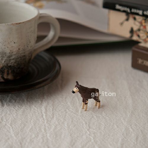 クリスティアンヴェルナー Christian Werner オカピ（小）