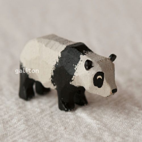 クリスティアンヴェルナー Christian Werner パンダ オス 歩き（小）