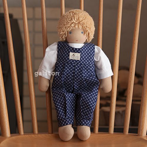 ジルケ人形・男の子 金髪 青服