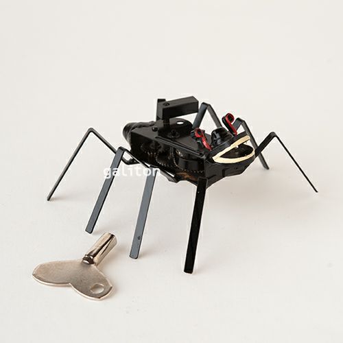 Tucher+Walther ブリキのクモ